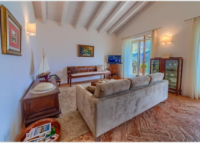 Villa Aquarius - Larihome A08